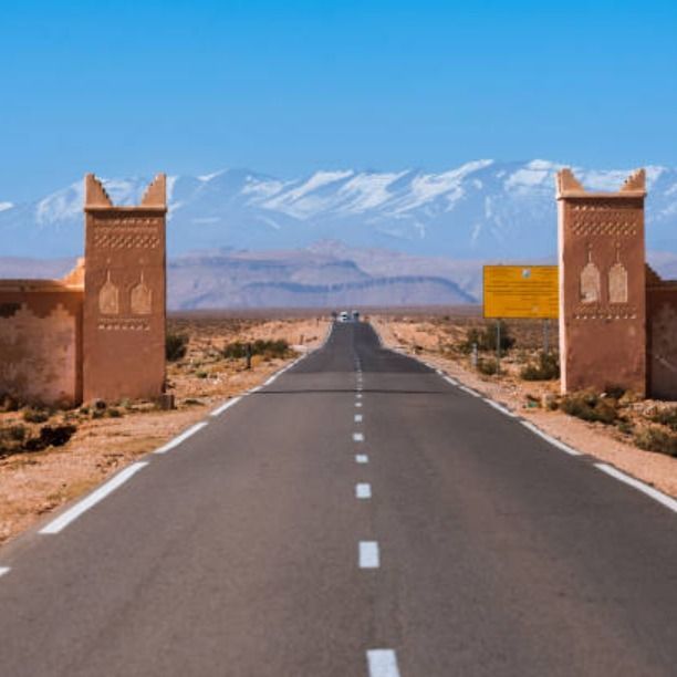 🎬 Ouarzazate _ La Porte du Désert et le Cinéma Marocain 🌵🇲🇦